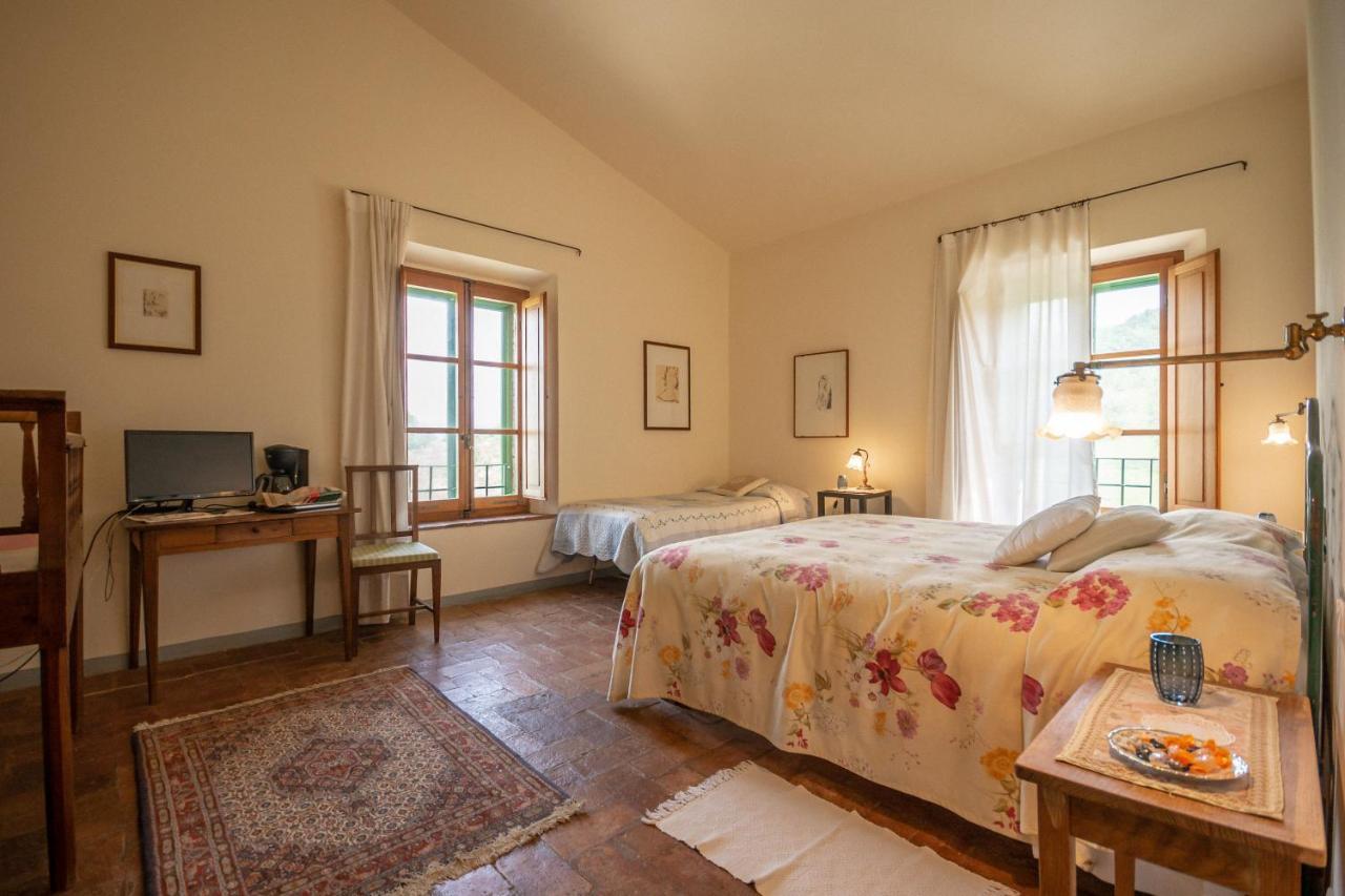 Agriturismo Casa Montecucco Giuncarico Εξωτερικό φωτογραφία