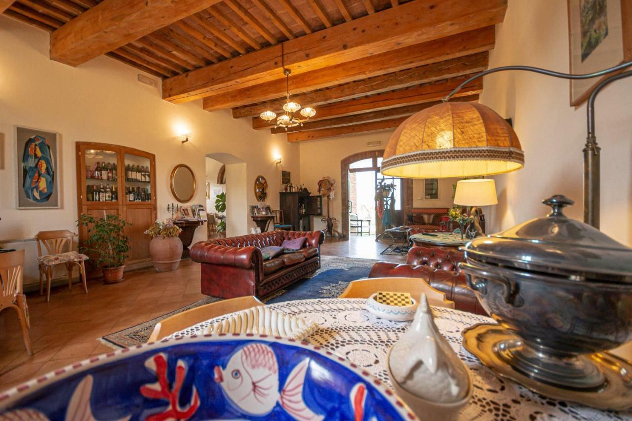 Agriturismo Casa Montecucco Giuncarico Εξωτερικό φωτογραφία